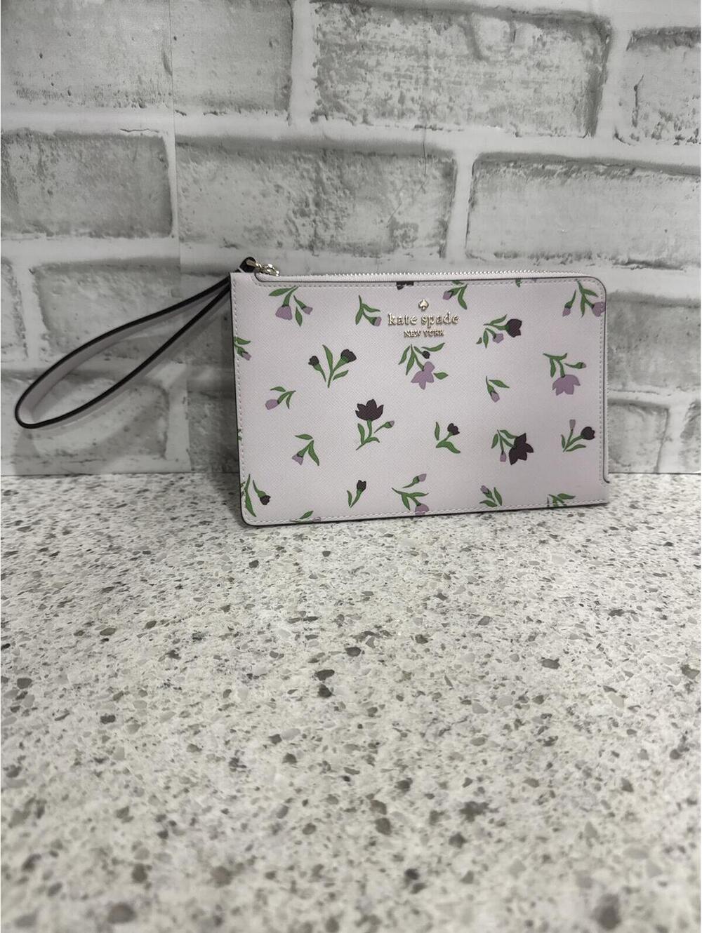 Kate Spade New York Staci L-Zip Wristlet in Graceful Floral, NWOT